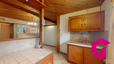 Maison - 90 m² - 3 pièces