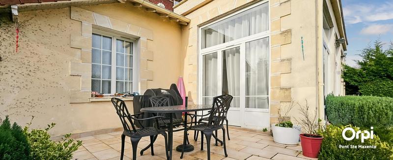 Maison de maîtres - 199 m² - 4 pièces