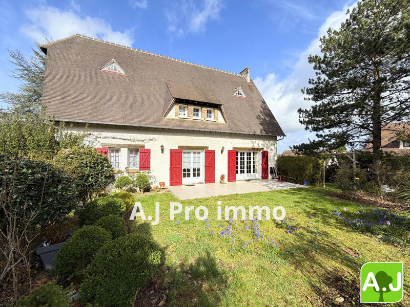 Maison - 175 m² - 8 pièces