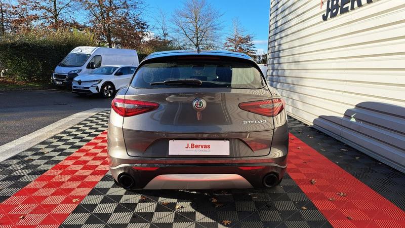 Alfa Romeo Stelvio My22 2.2 160 Ch At8 Super