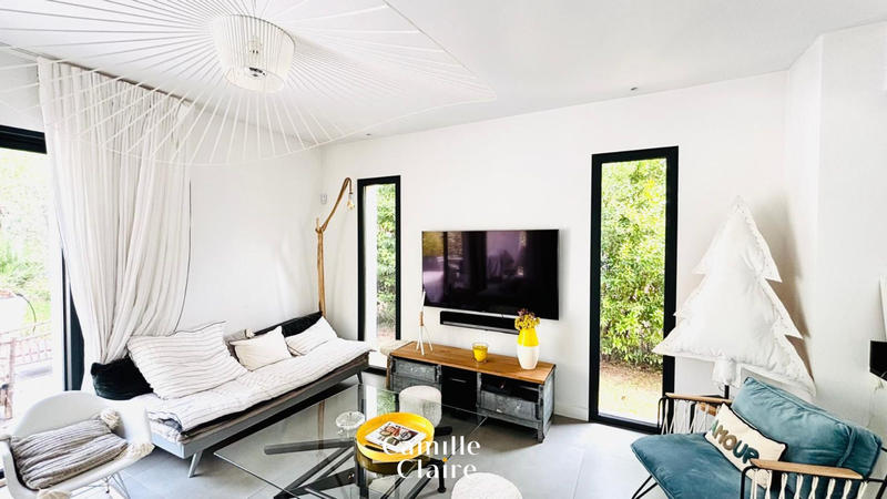 Maison - 175 m² - 5 pièces