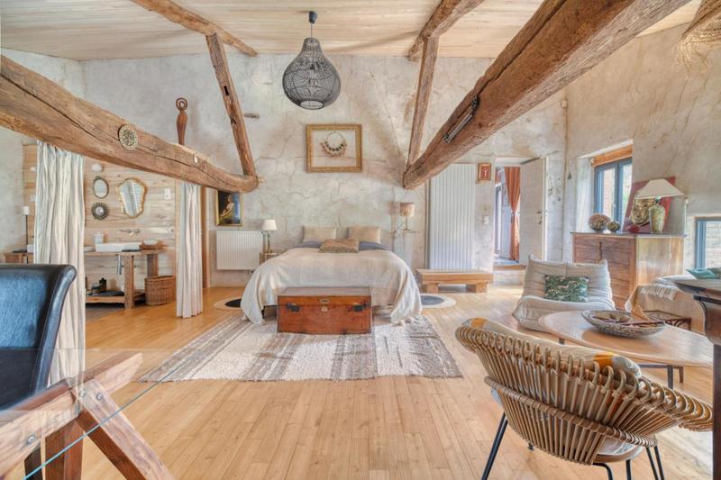 Maison - 298 m² - 10 pièces