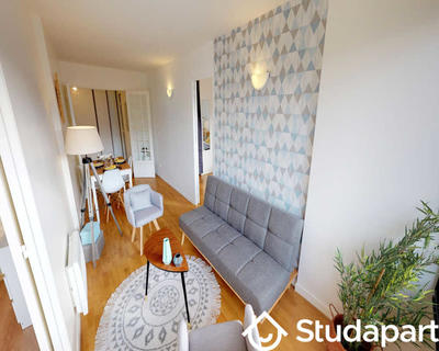 Chambre - 90 m² - 1 pièce