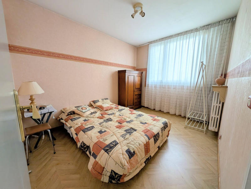 Appartement - 111 m² - 5 pièces