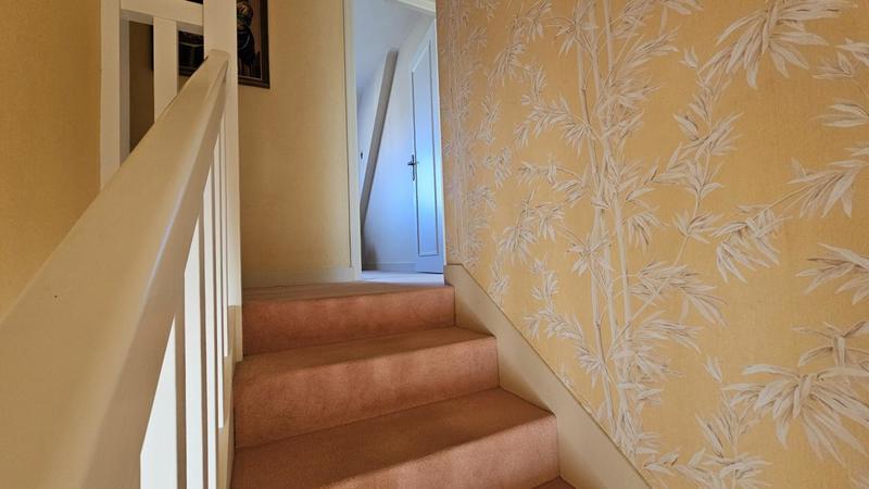 Maison - 125 m² - 8 pièces