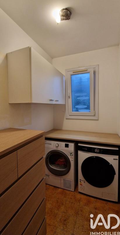 Maison - 200 m² - 9 pièces