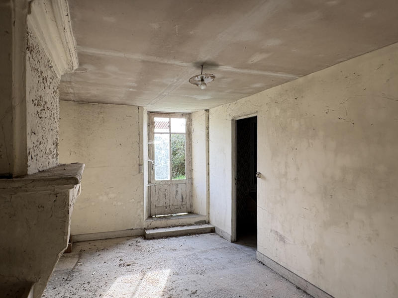 Maison - 200 m² - 3 pièces