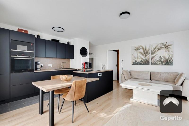 Appartement - 70 m² - 3 pièces