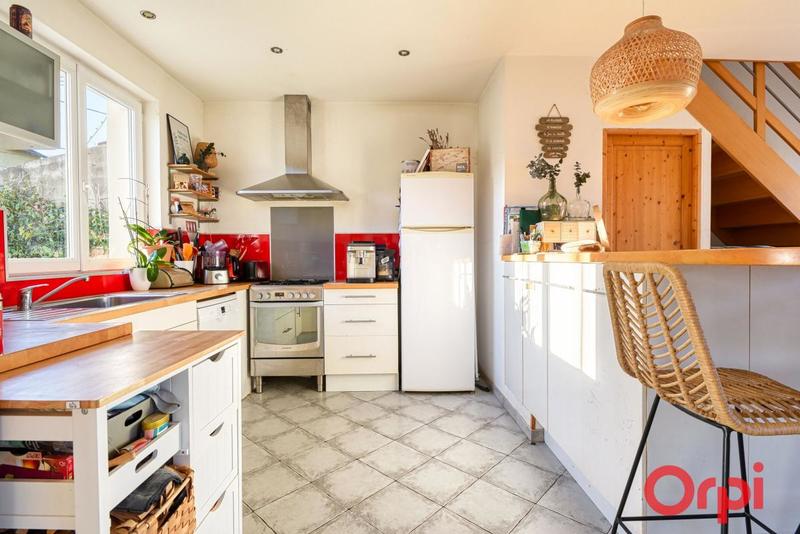 Maison - 110 m² - 5 pièces