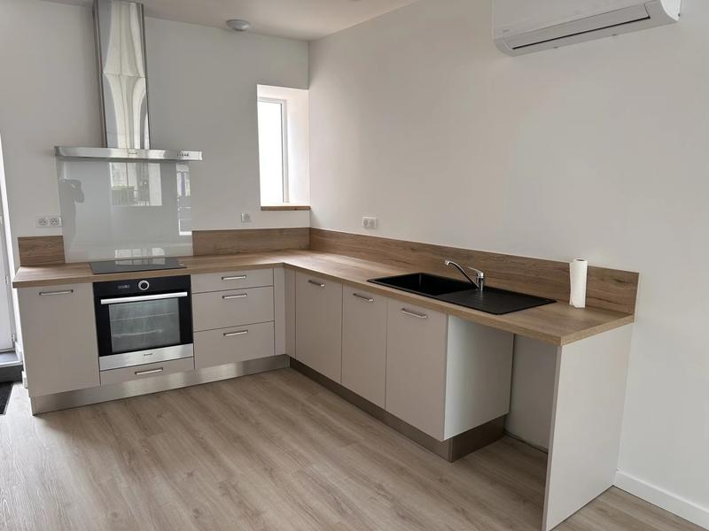 Maison - 93 m² - 4 pièces