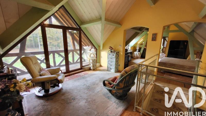 Maison - 235 m² - 10 pièces