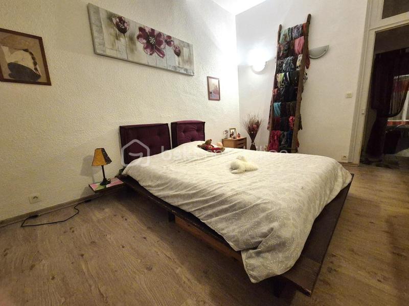 Appartement - 75 m² - 2 pièces