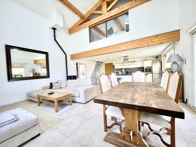 Maison - 114 m² - 4 pièces