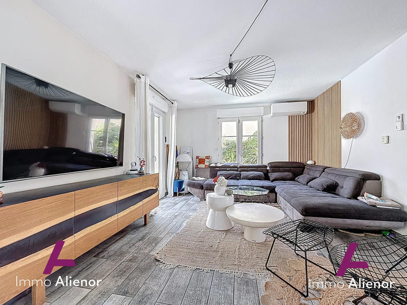 Maison - 123 m² - 6 pièces