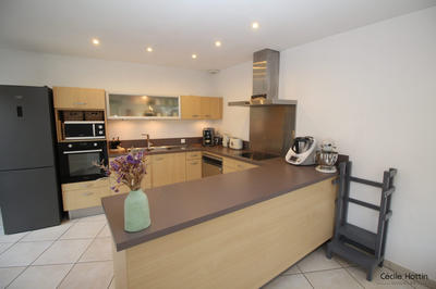 Maison - 160 m² - 7 pièces