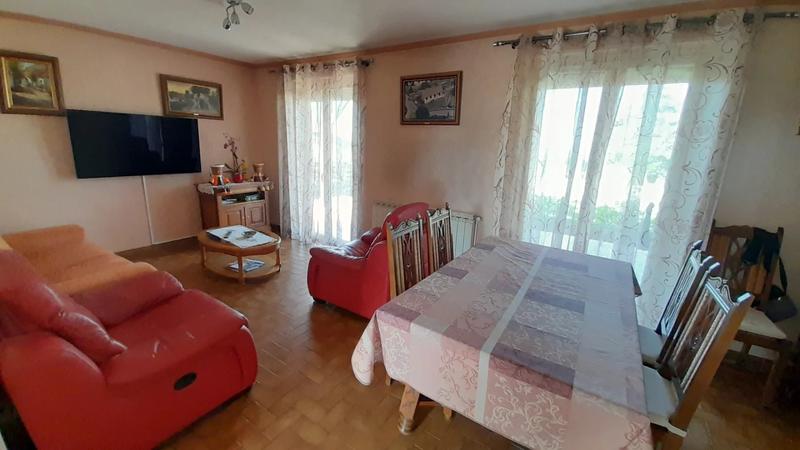 Villa - 80 m² - 4 pièces