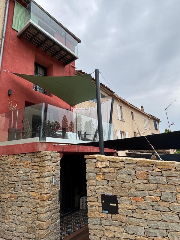 Maison de village - 90 m² - 3 pièces