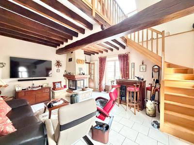 Maison - 168 m² - 6 pièces