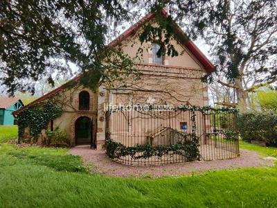 Maison - 155 m² - 6 pièces