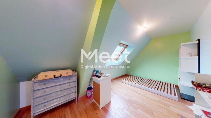 Pavillon - 316 m² - 12 pièces