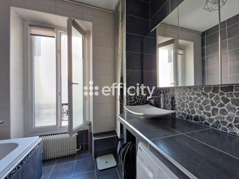 Appartement - 85 m² - 3 pièces