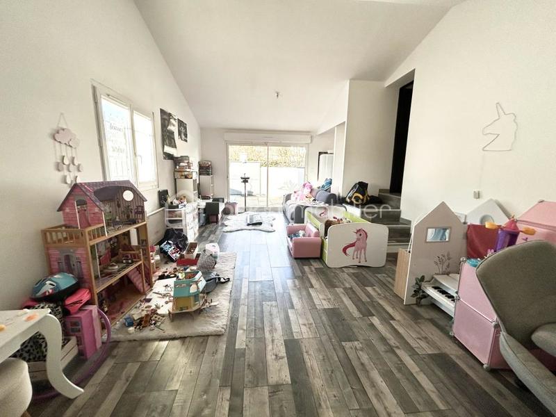 Maison - 130 m² - 5 pièces