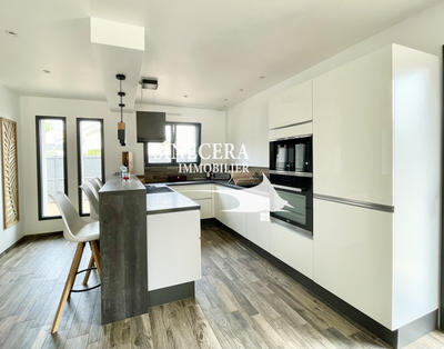 Maison - 112 m² - 5 pièces