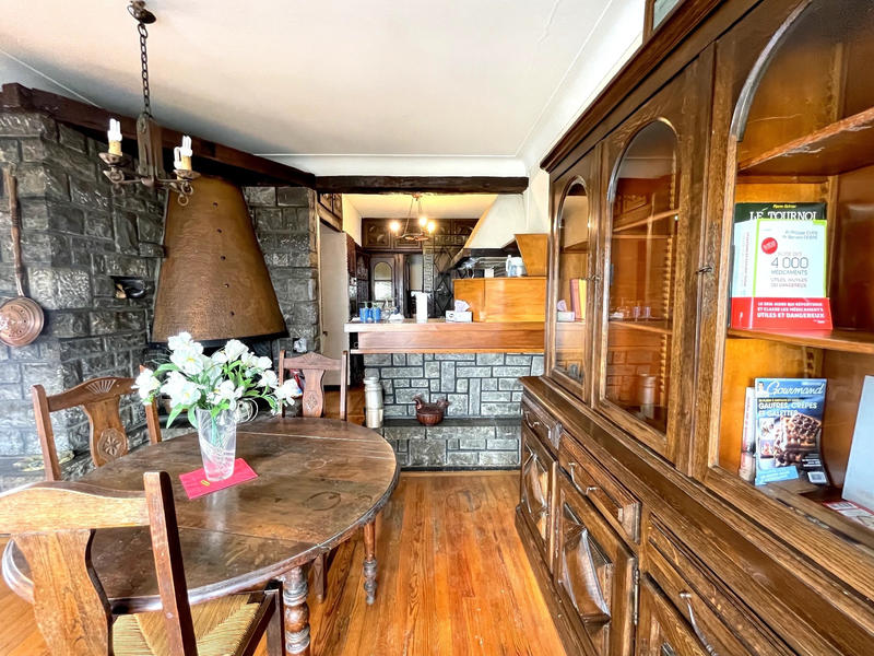 Maison - 122 m² - 6 pièces