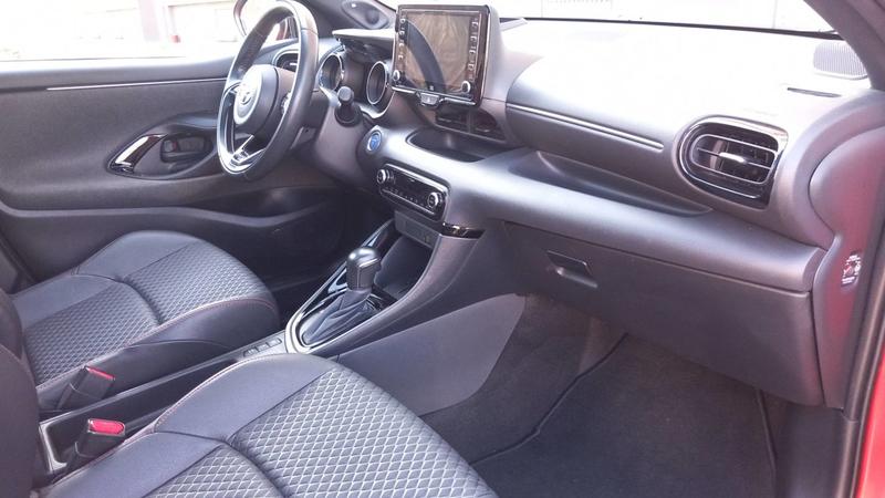 Toyota Yaris 1.5 VVTi 116 Hybrid E-Cvt Premiere - Automatique Entretien constructeur