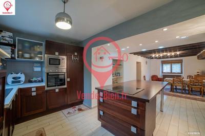 Maison - 121 m² - 4 pièces