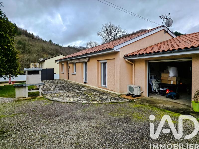 Maison - 104 m² - 3 pièces