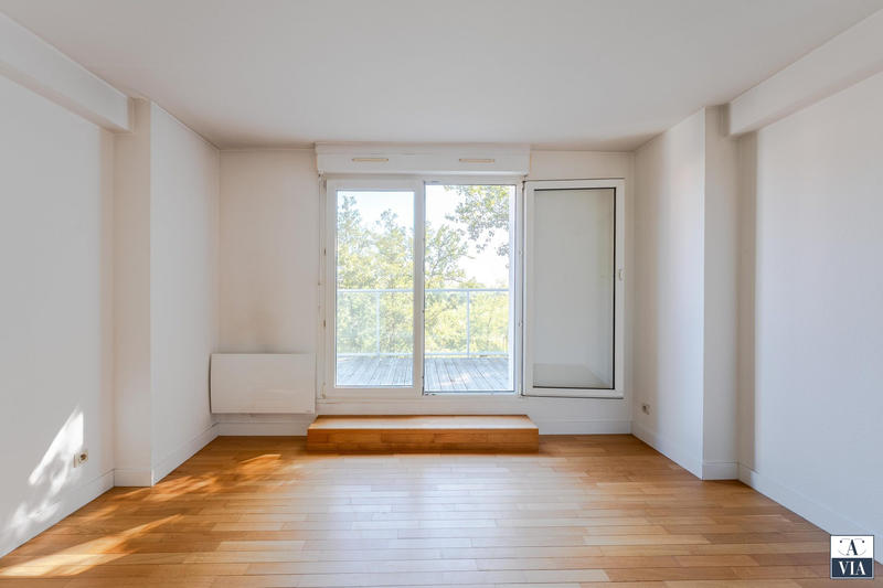 Appartement - 82 m² - 4 pièces