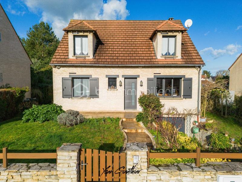 Maison - 130 m² - 6 pièces