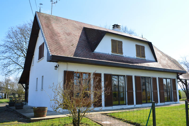 Maison - 202 m² - 10 pièces