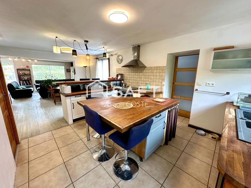 Maison - 178 m² - 6 pièces