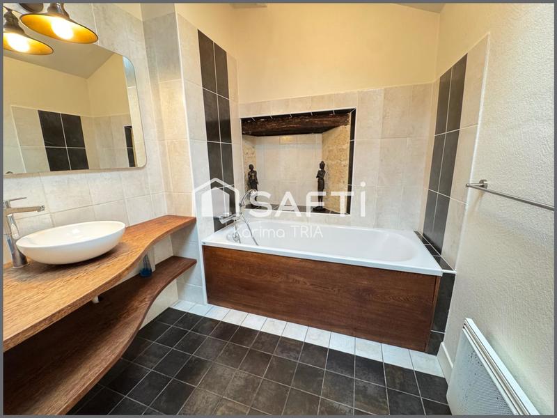 Maison - 146 m² - 5 pièces