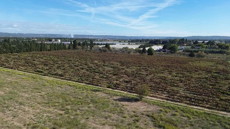 Terrain constructible - 589 m²