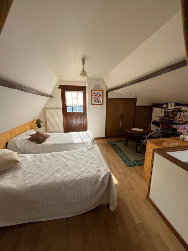 Maison - 102 m² - 4 pièces