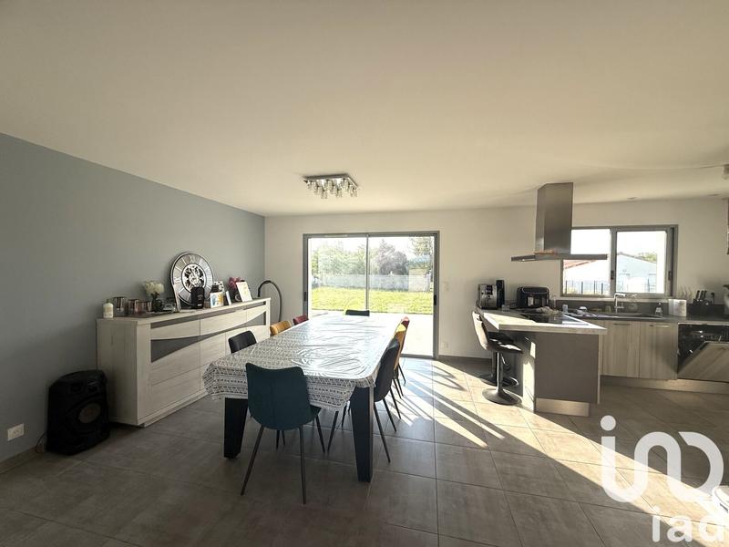 Maison - 92 m² - 4 pièces