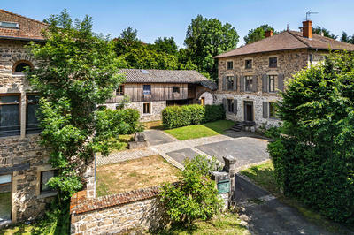 Propriété - 800 m² - 14 pièces