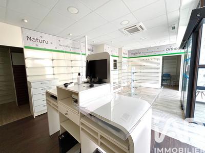 Maison - 192 m² - 8 pièces