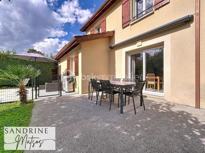 Maison - 107 m² - 5 pièces