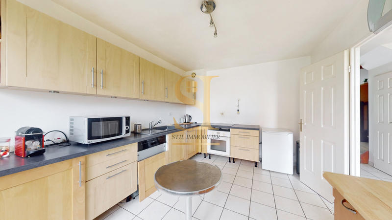 Maison - 172 m² - 7 pièces