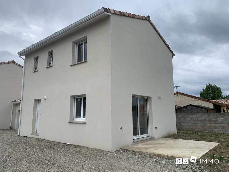 Maison - 93 m² - 4 pièces