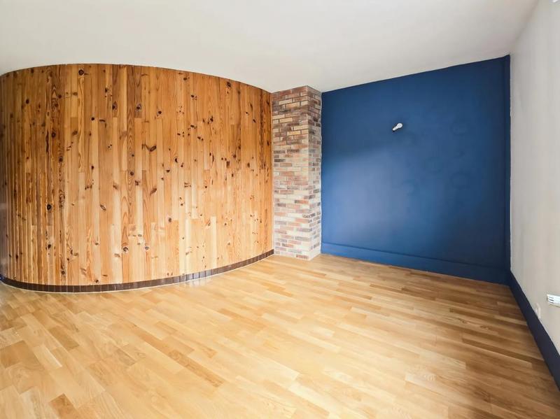 Maison - 200 m² - 8 pièces