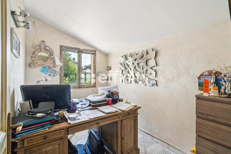 Maison - 131 m² - 6 pièces