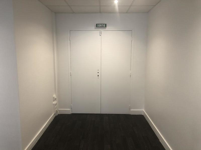 Bureau - 235 m² - 8 pièces