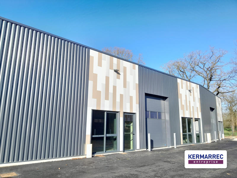 Local commercial - 1 100 m²