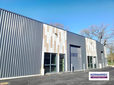 Local commercial - 1 100 m²