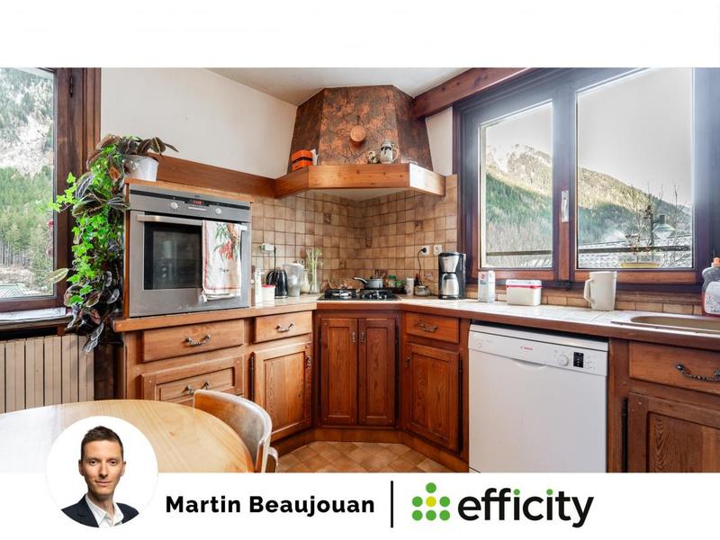 Appartement - 99 m² - 4 pièces